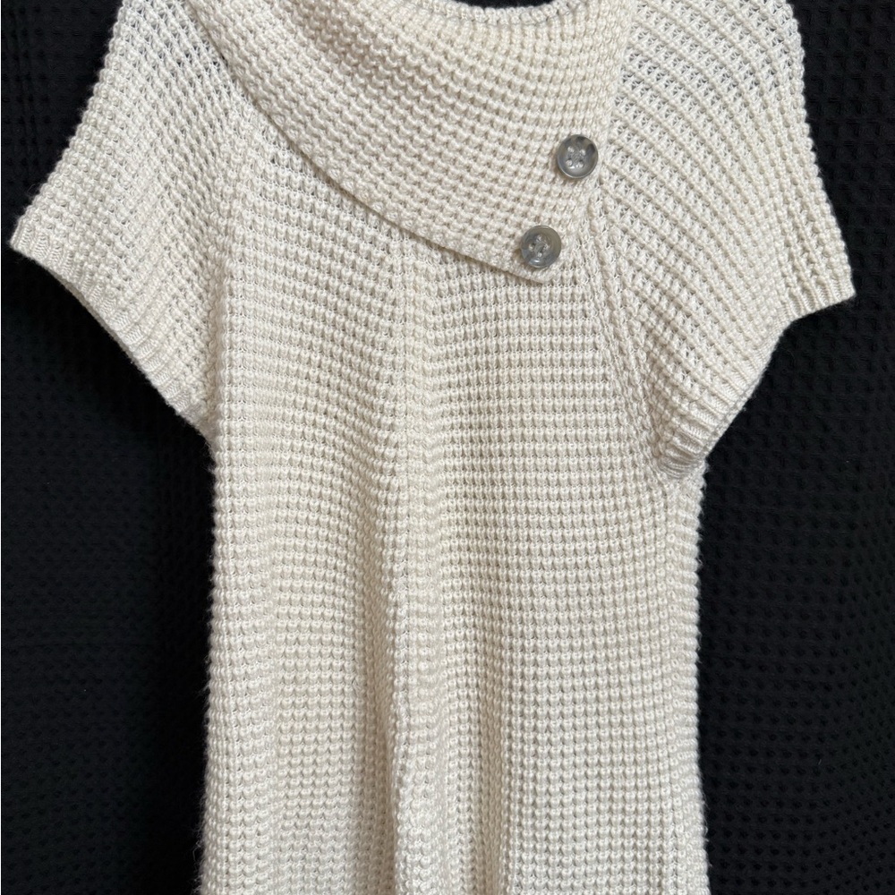 Worthington Ivory Waffle Knit Short Sleeve Sweater L Asym Button Collar winter